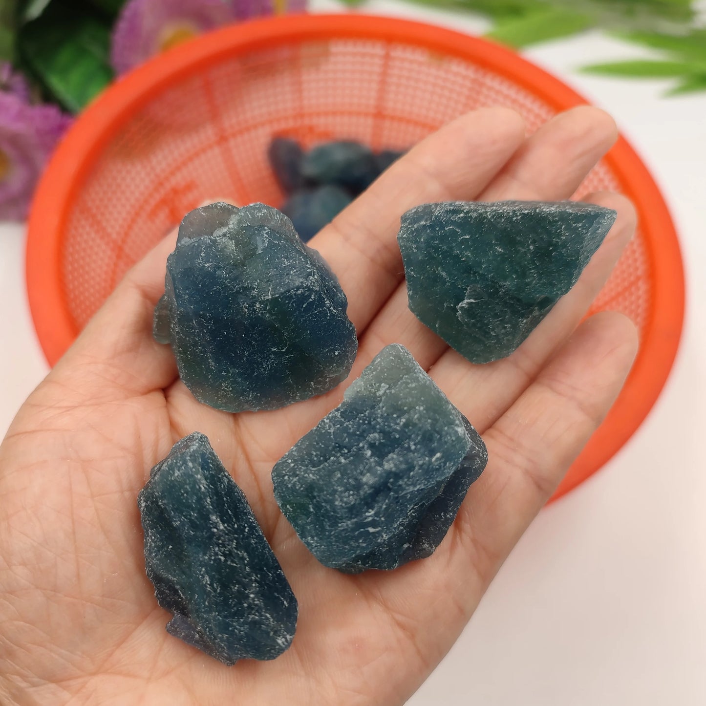 Natural Raw Stone Quartz Crystal Mineral for Healing Reiki Energy