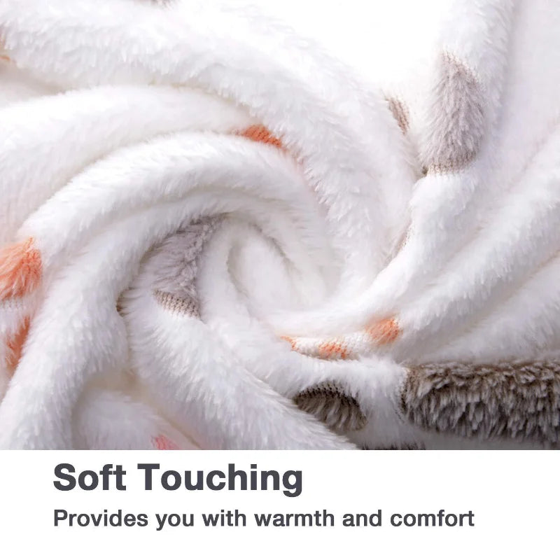 Thickened Pet Paw Print Flannel Blanket, Soft to the Touch, Warm & Comfortable