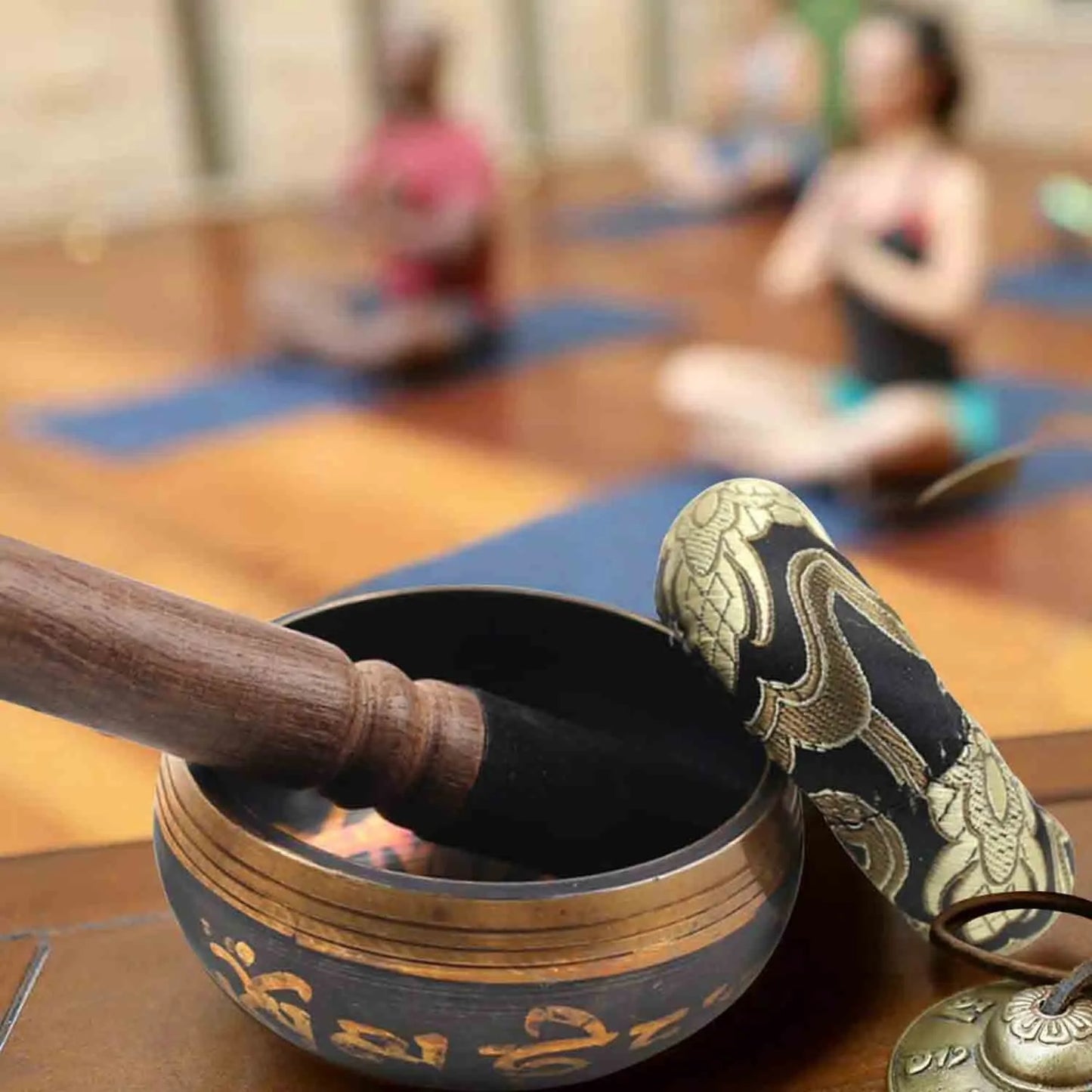 Tibetan Singing Bowls for Meditation, Yoga & Sound Healing