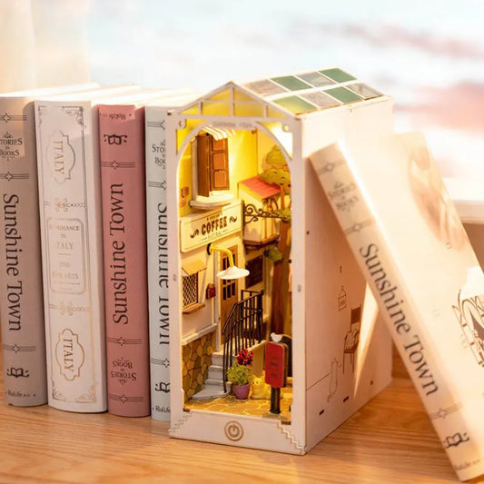 DIY Book Nook Craft Project Beautiful Wooden Miniature Doll House for Bookshelf