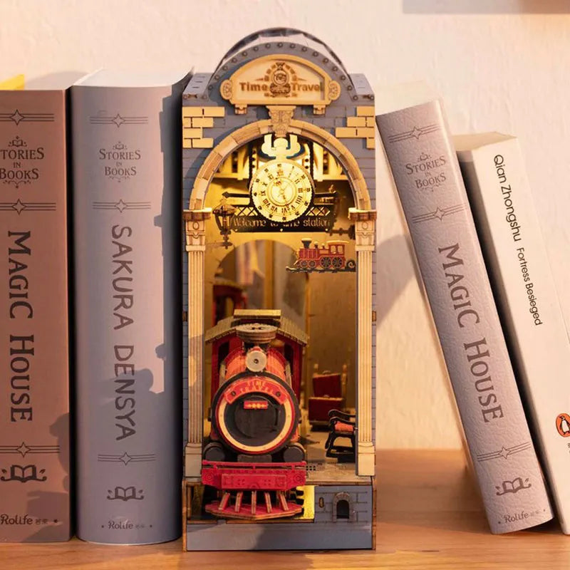 DIY Book Nook Craft Project Beautiful Wooden Miniature Doll House for Bookshelf